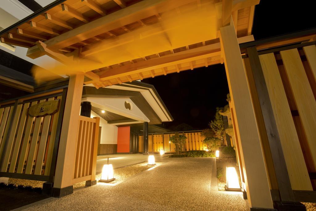 Takamiya Ryokan Beni Tozawa Exterior foto